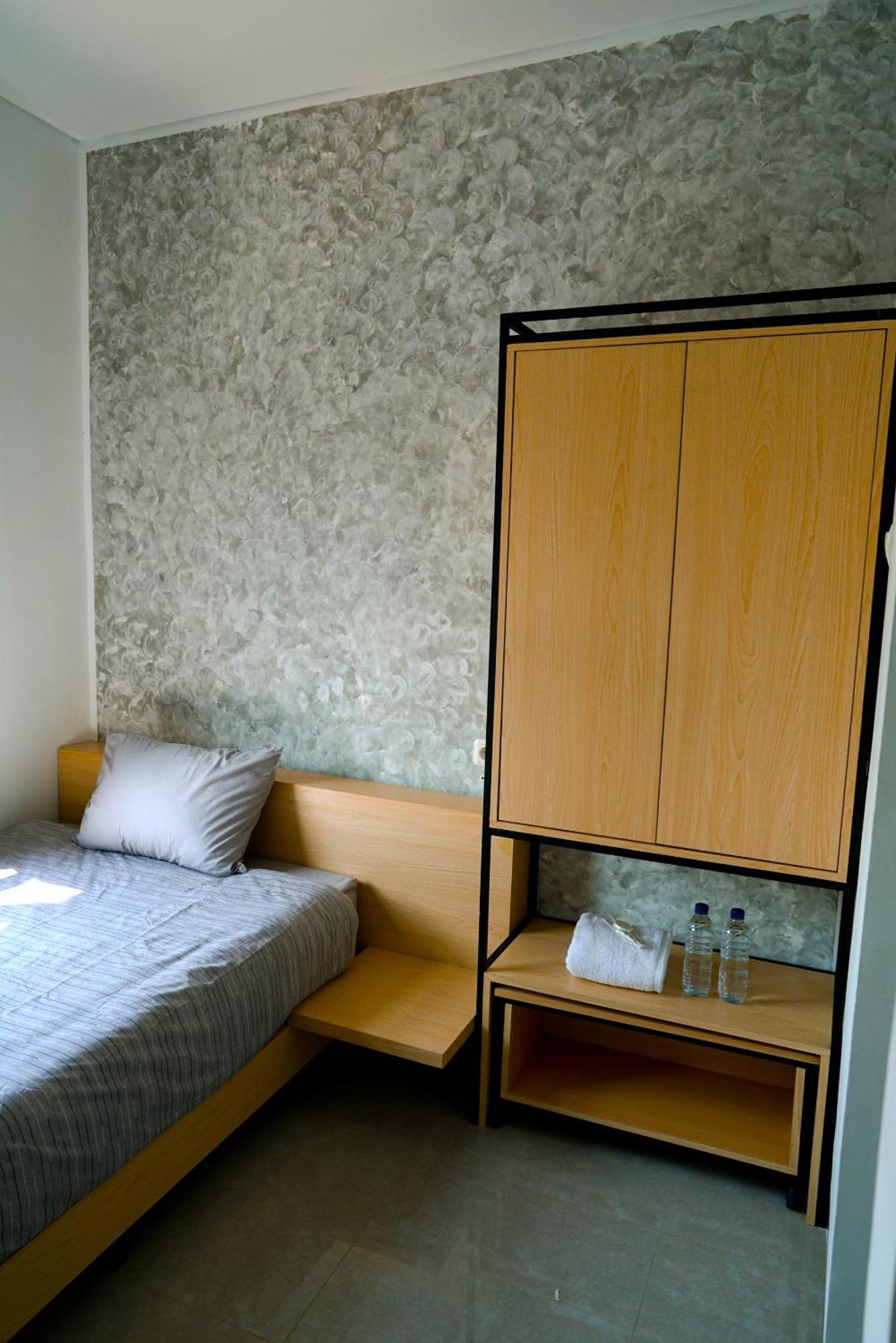Arlita Guesthouse Cianjur Eksteriør bilde
